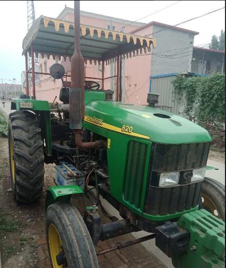  John Deere Tractor 820(图2)