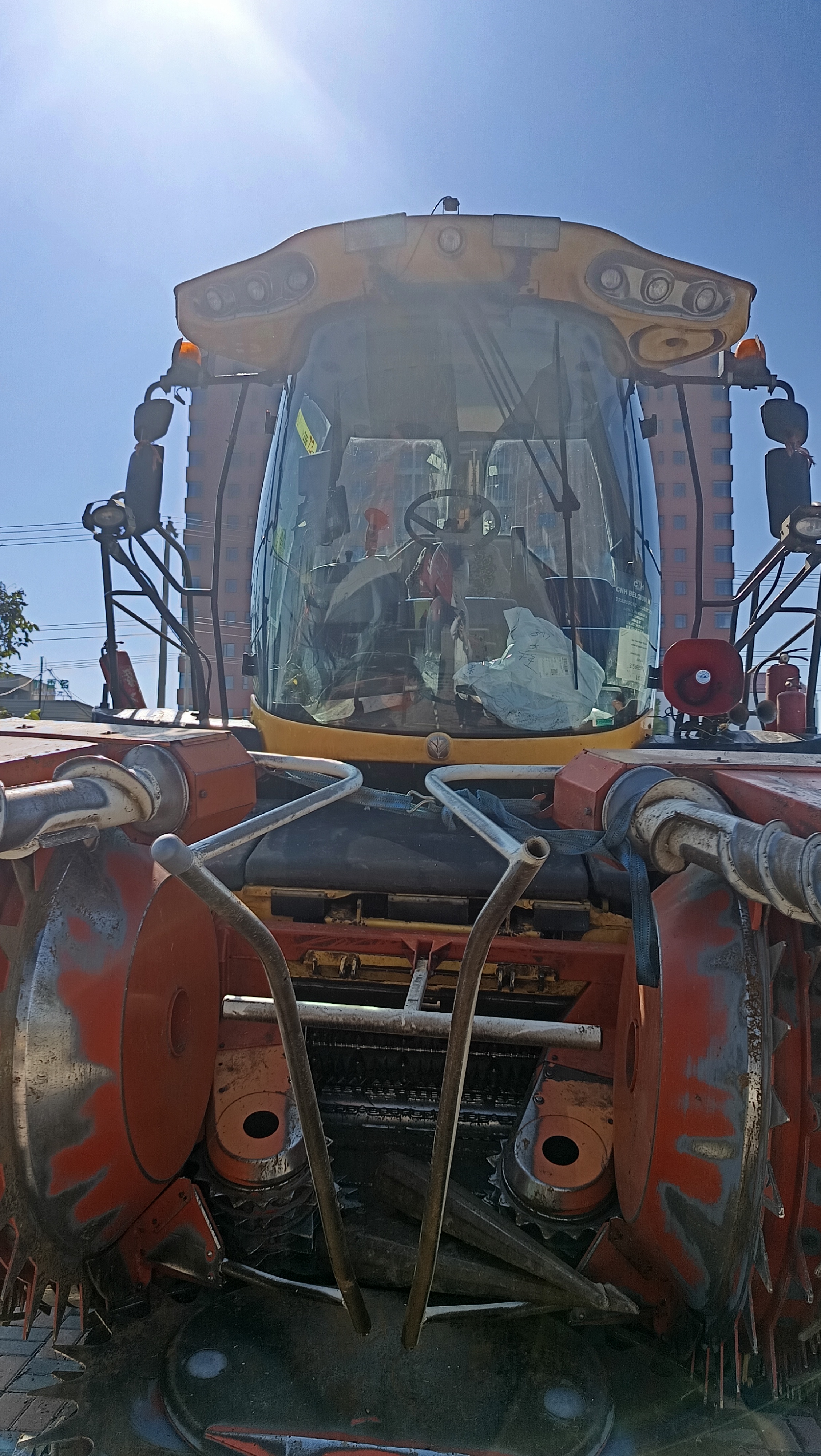 13纽荷兰FR450(图19) 13纽荷兰FR450(图19)