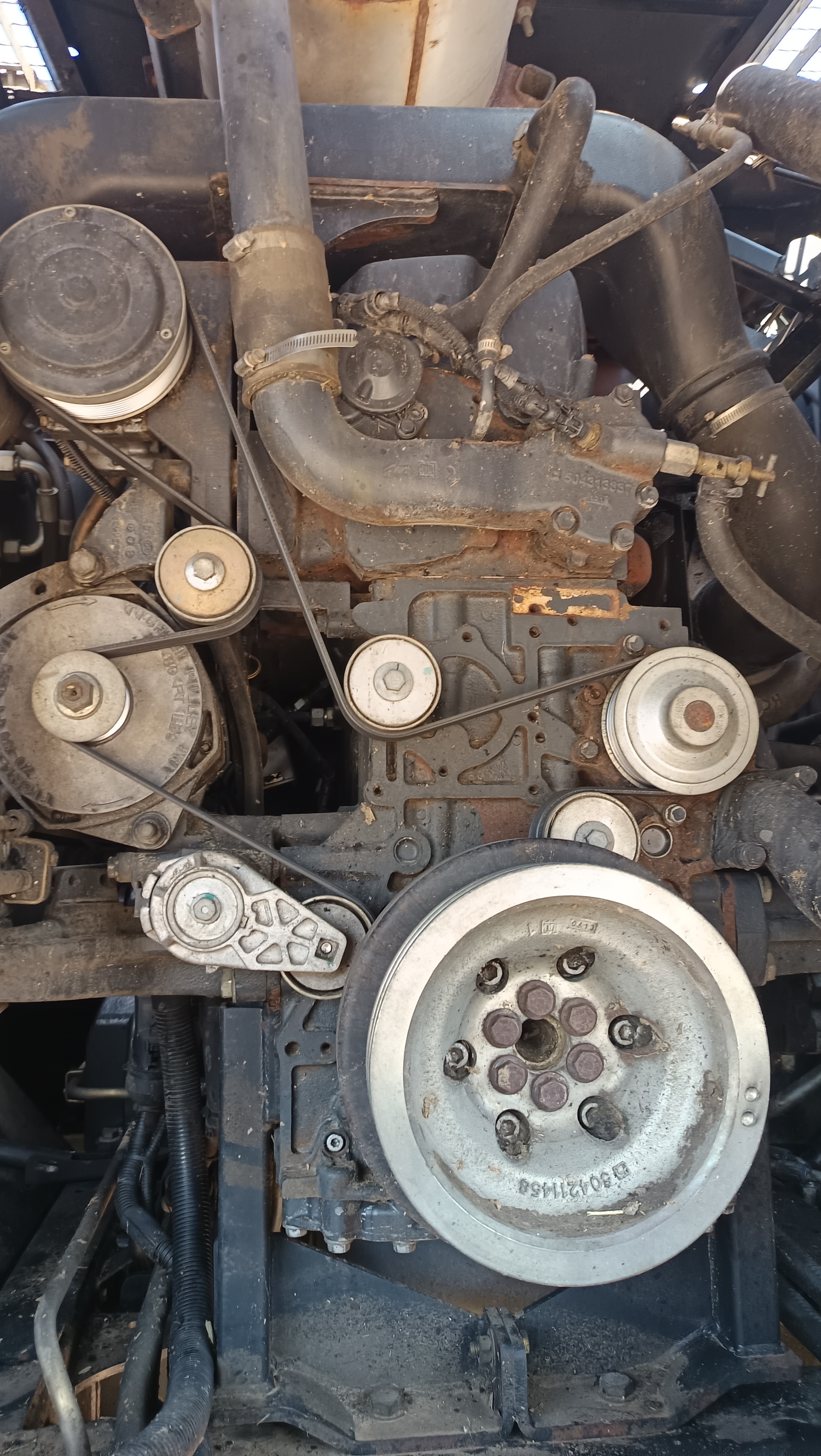 13纽荷兰FR450(图21) 13纽荷兰FR450(图21)