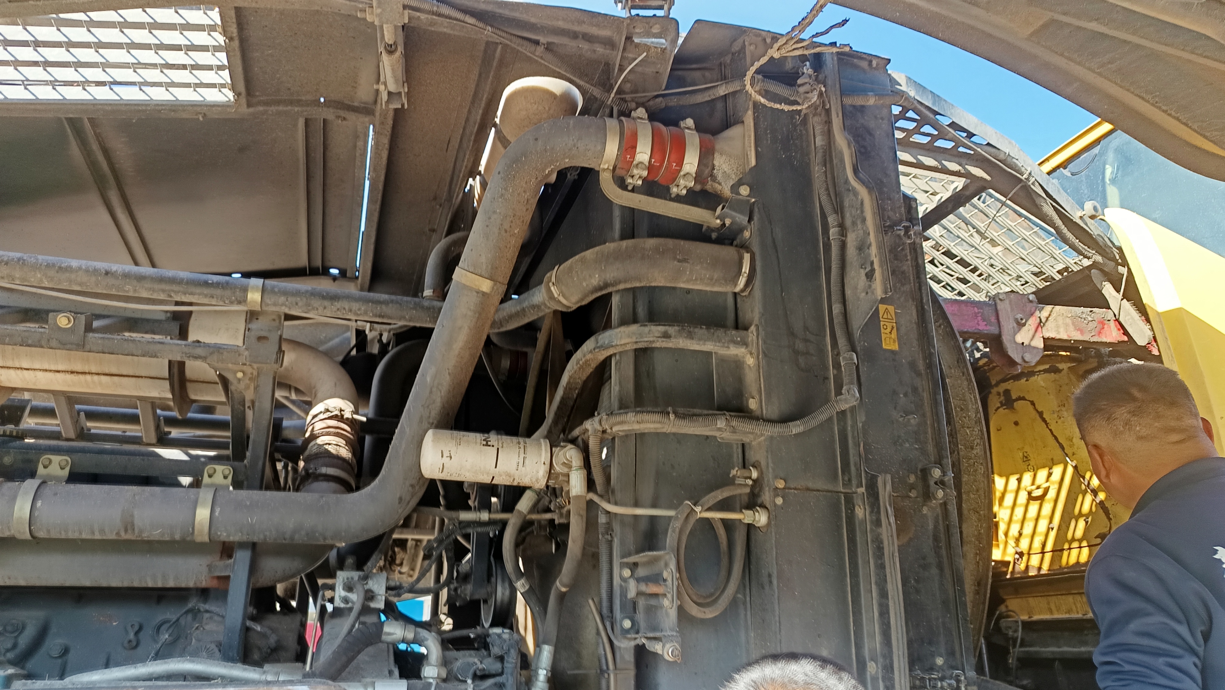 纽荷兰FR9040(500)(图6) 纽荷兰FR9040(500)(图6)