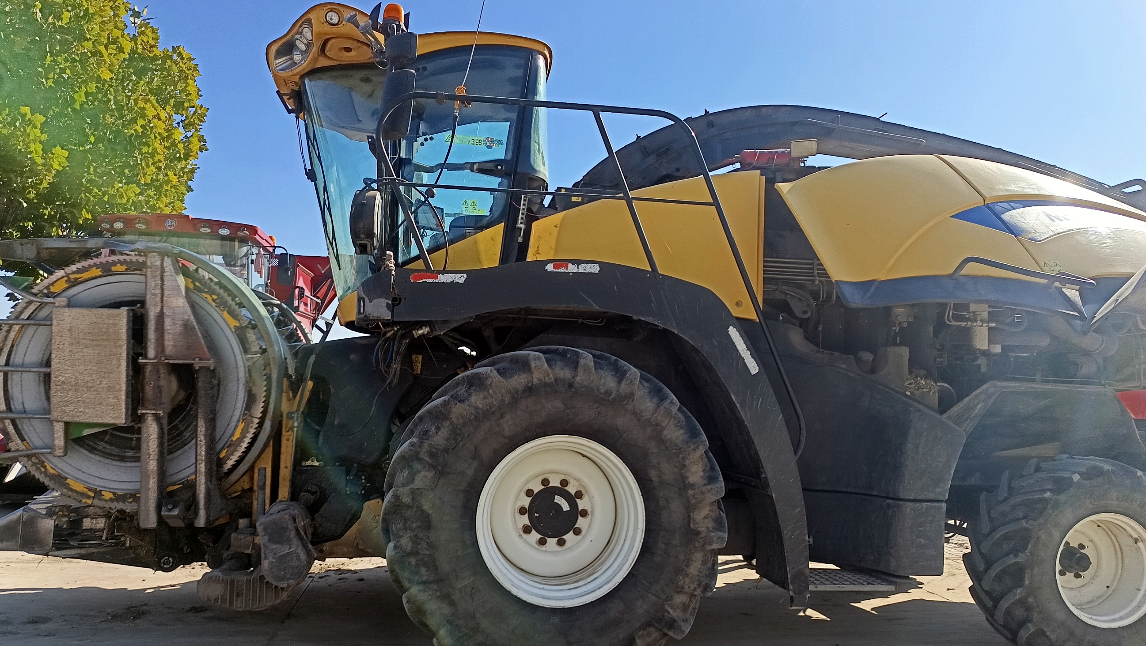 纽荷兰FR9040(500)(图11) 纽荷兰FR9040(500)(图11)