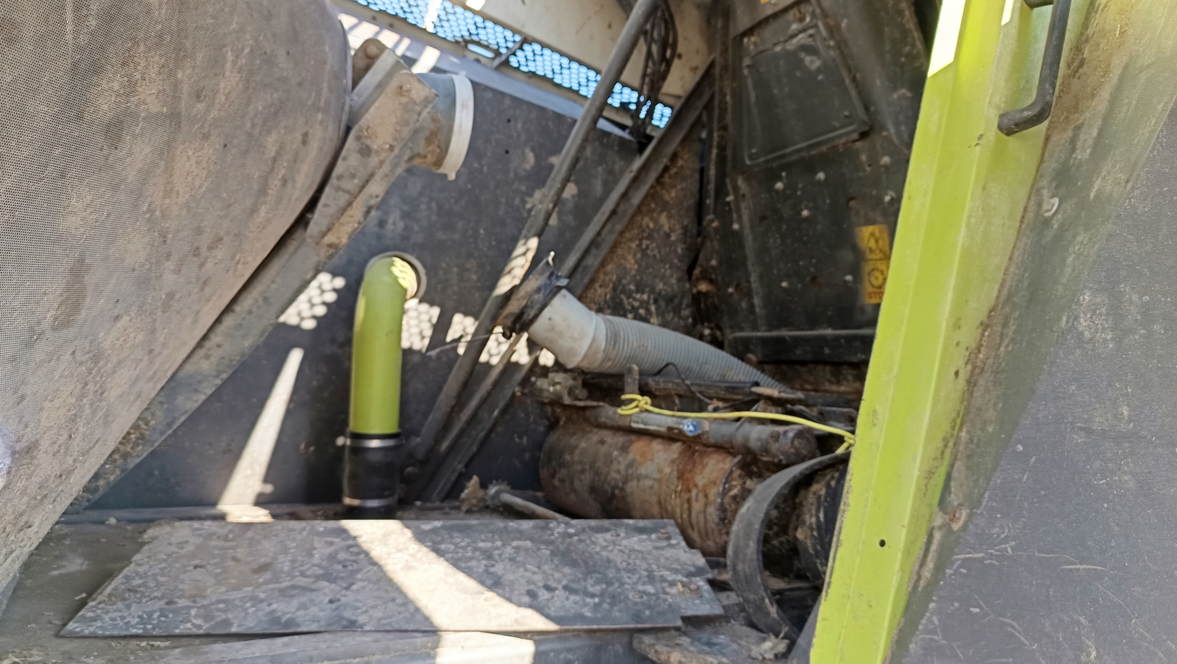 10年克拉斯850(图8) 10年克拉斯850(图8)